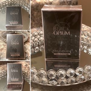 Yves Saint Laurent Black Oplum Eau de Parfum Spray